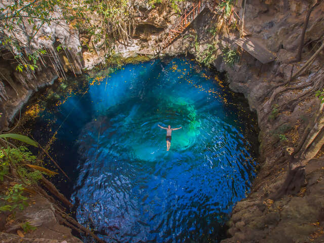 Yucatan & Cancún: Merida, Mayan Ruins, & Beachside Livin'