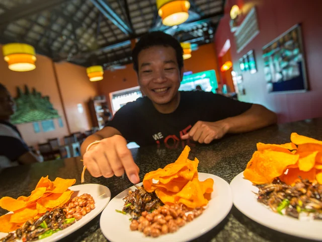 Vietnam and Cambodia: Mekong, Local Markets & Secluded Islands