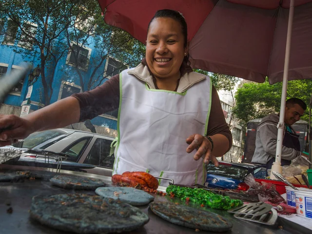 Essential Central Mexico