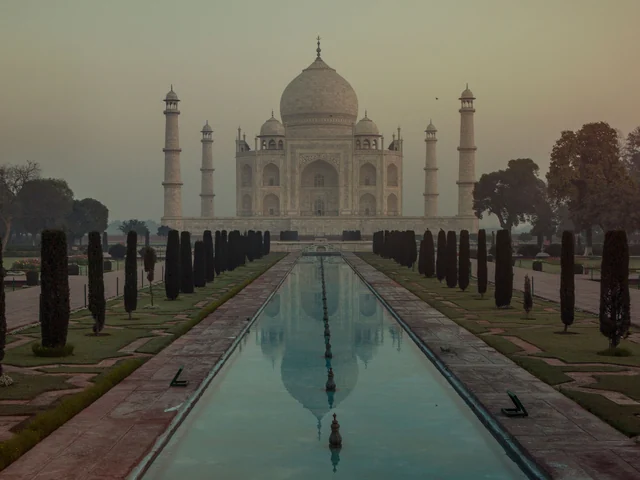 Himalayan Adventure: India, Nepal & Bhutan