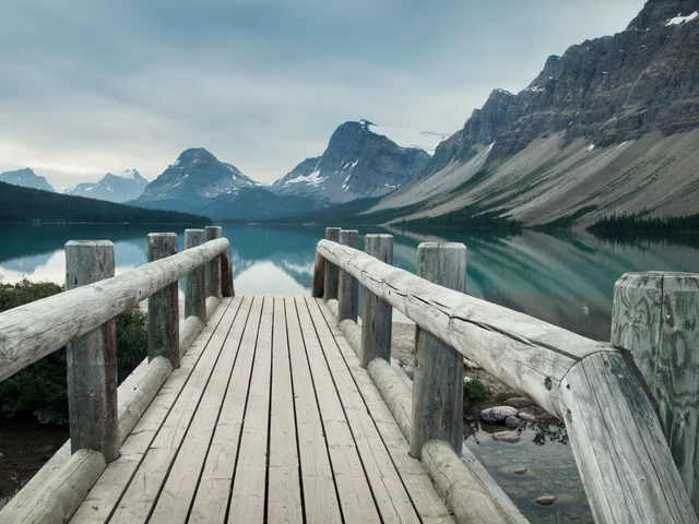 Canadian Rockies Eastbound Express