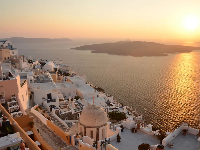 Highlights of the Greek Islands