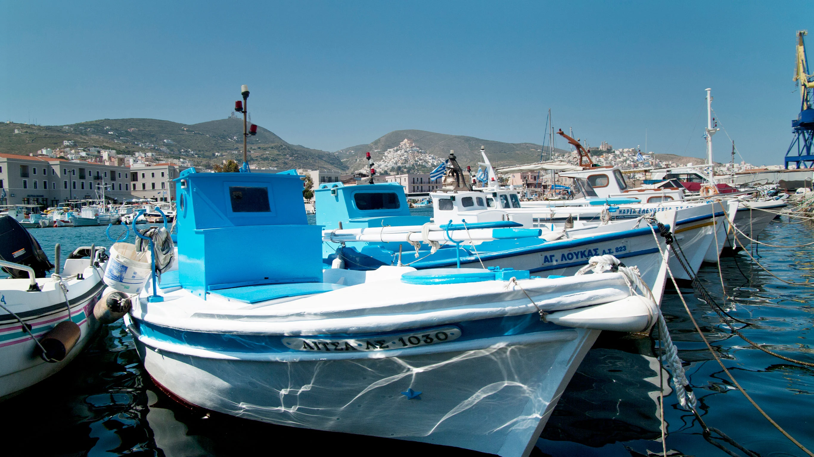 Dubrovnik to Santorini: Croatia Highlights & Greek Island Hopping