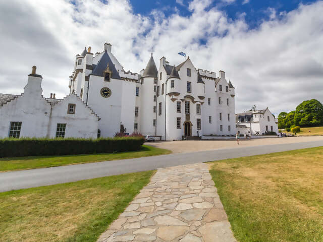Scotland: Isles of Lore & Legend