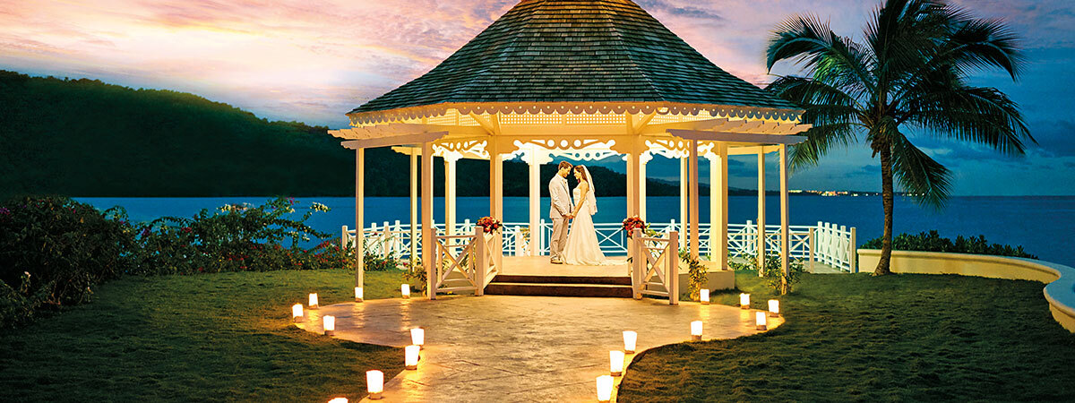 Dream Weddings in Mexico & Jamaica