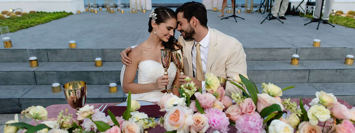 HONEYMOONS & DESTINATION WEDDINGS