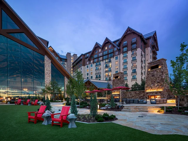 Gaylord Rockies Resort & Convention Center