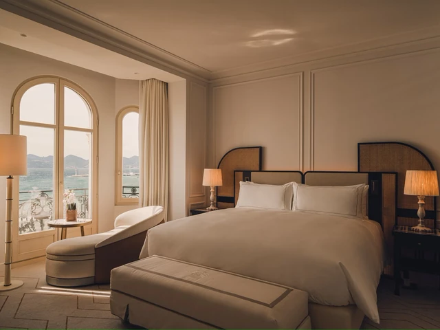 Carlton Cannes, a Regent Hotel