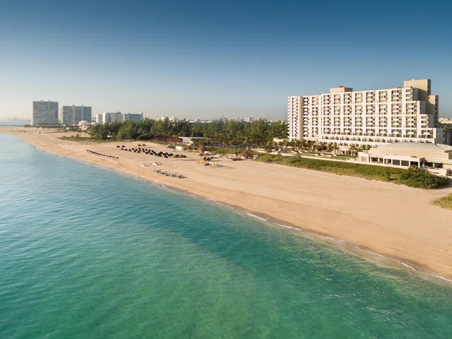 Fort Lauderdale Marriott Harbor Beach Resort & Spa