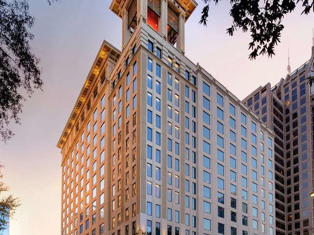 Grand Bohemian Charlotte, Autograph Collection