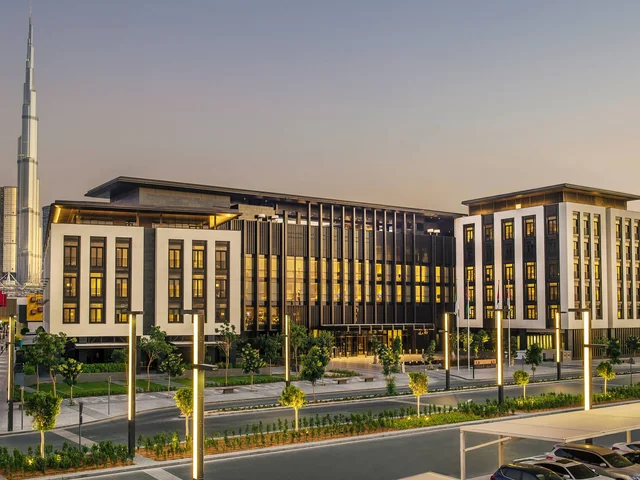 La Ville Hotel & Suites CITY WALK, Dubai, Autograph Collection