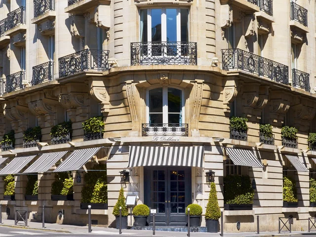 Le Dokhan's, Paris Arc de Triomphe, a Tribute Portfolio Hotel