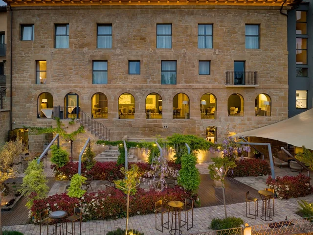 Palacio Tondon, La Rioja Brinas