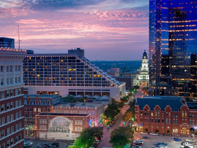 The Worthington Renaissance Fort Worth Hotel