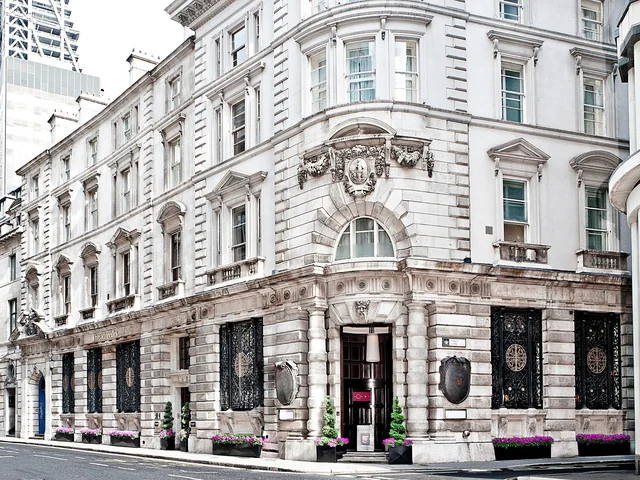 Threadneedles, Autograph Collection