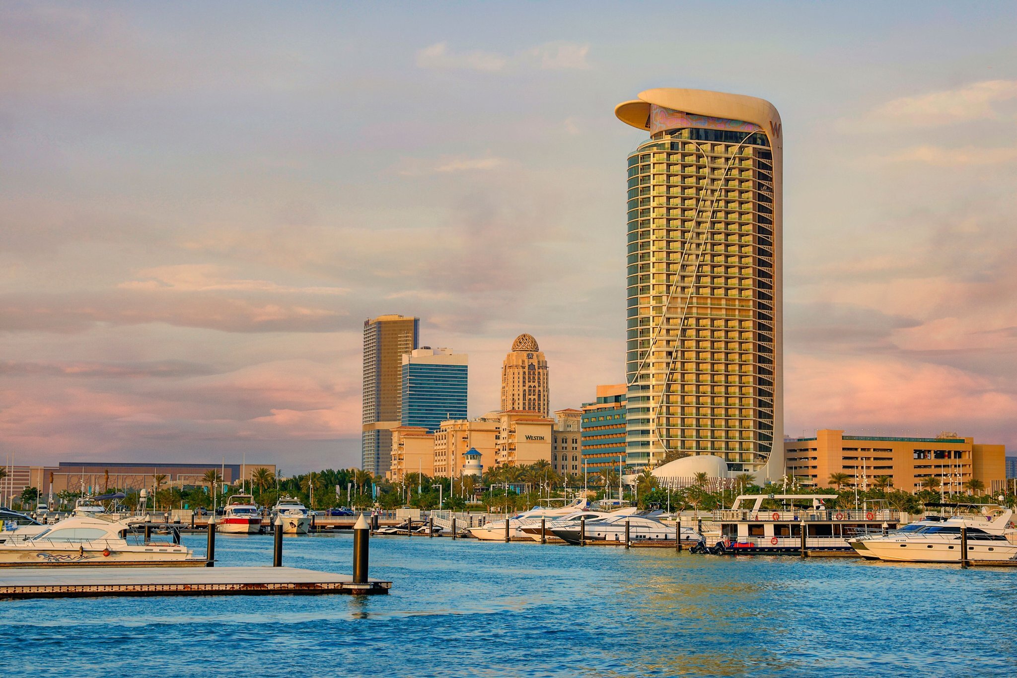 W Dubai | Mina Seyahi