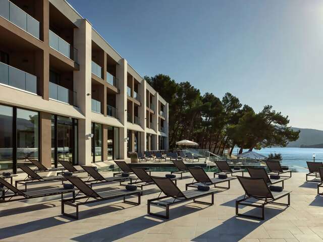The Isolano, Cres, Autograph Collection