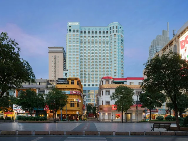 Sheraton Saigon Grand Opera Hotel