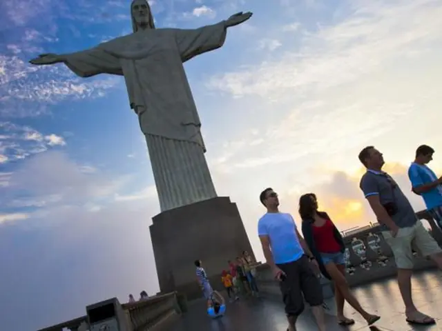 Rio de Janeiro Carnival Experience