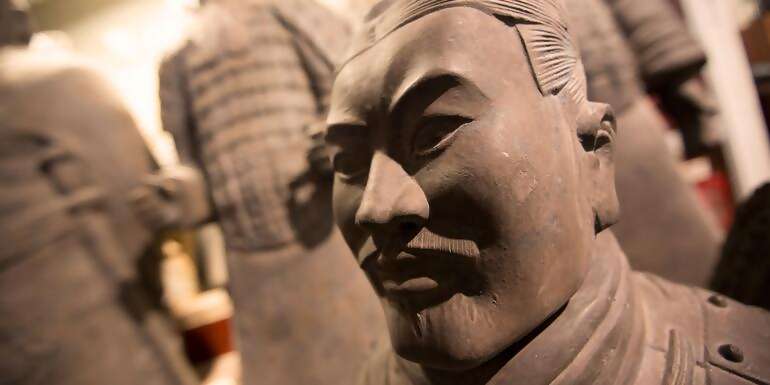 China & Vietnam: The Great Wall to Ho Chi Minh