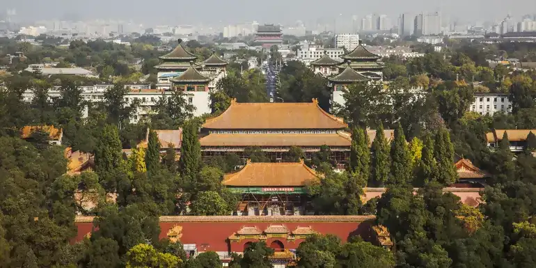 China: Big Cities & Iconic Culture