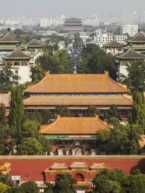 China: Big Cities & Iconic Culture