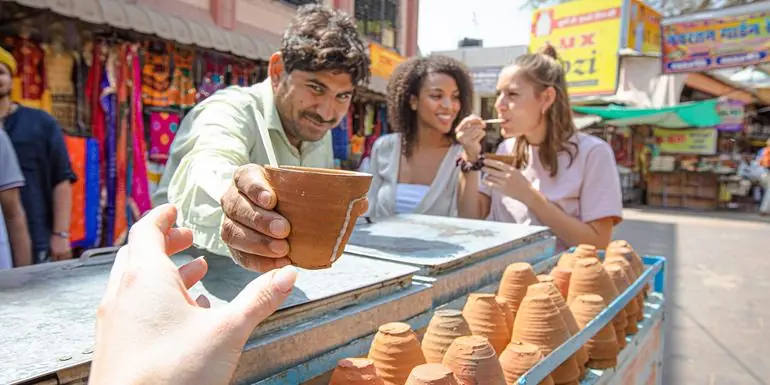 India to Sri Lanka: The Taj Mahal & Beach Bar Crawls