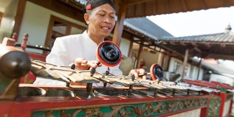 Highlights of Java: Temples & The Dieng Plateau