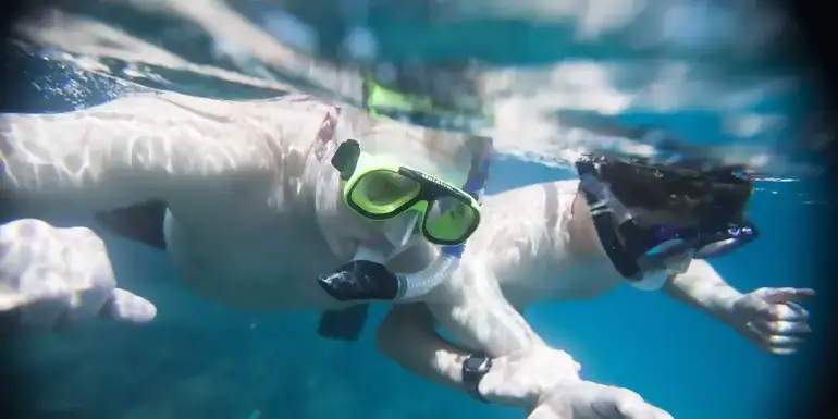 Ecuador to Galápagos: Jungle Beats & Island Heat