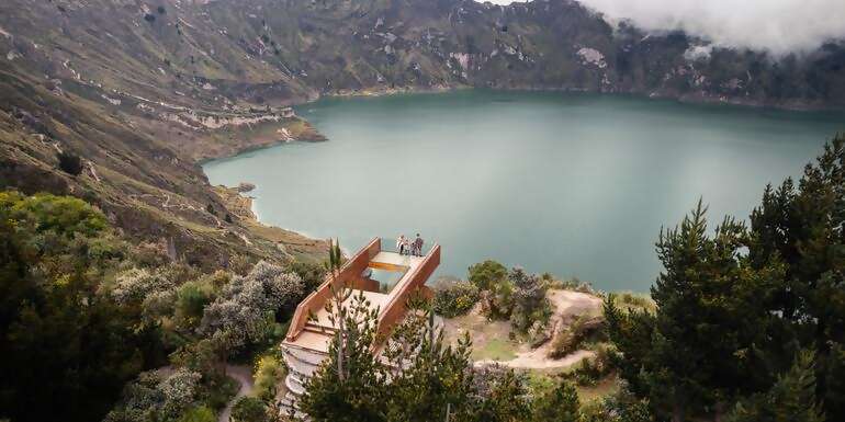 Ecuador: The Amazon, Cloud Forests & Crater Lakes