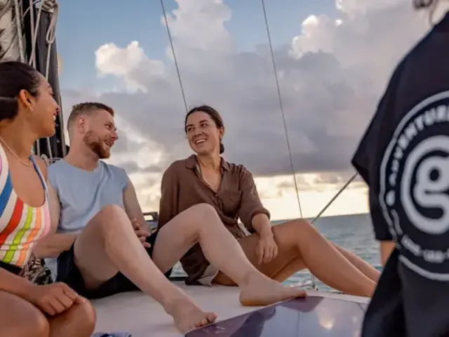 Island-hopping and Sailing Belize: Beach Days & Starry Nights