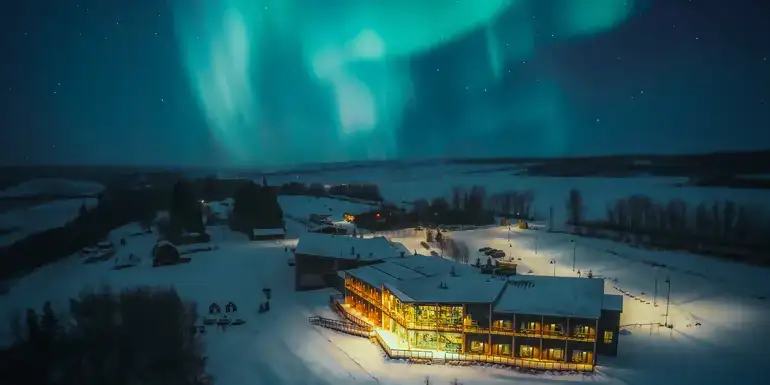 Canadian Rockies: Northern Lights Winter Explorer