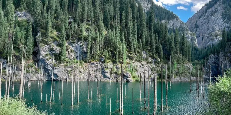 Kyrgyzstan & Kazakhstan: Colourful Canyons & Nomadic Living