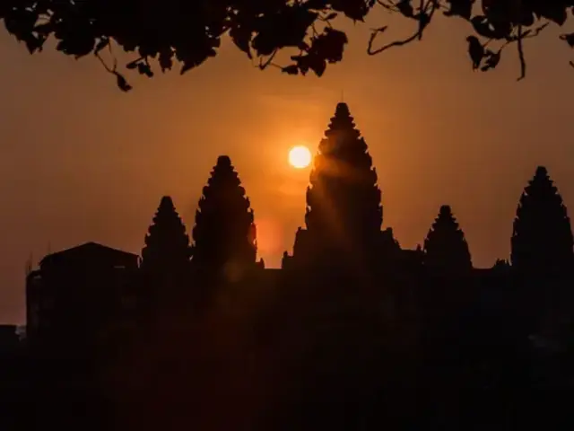 Vietnam & Cambodia Explorer