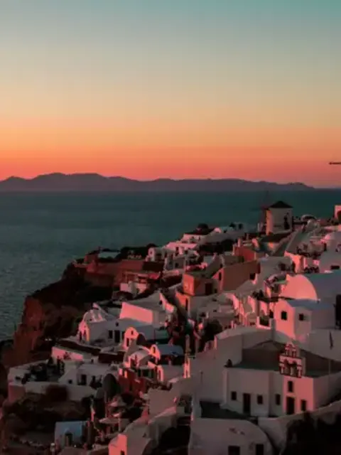 Journeys: Discover the Greek Islands