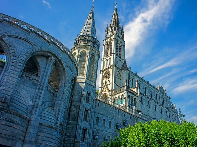 Pilgrimage to Fatima & Lourdes with Barcelona