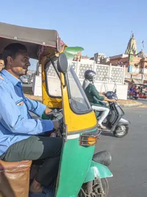 India Discovery: Golden Triangle & Himalayan Highlights