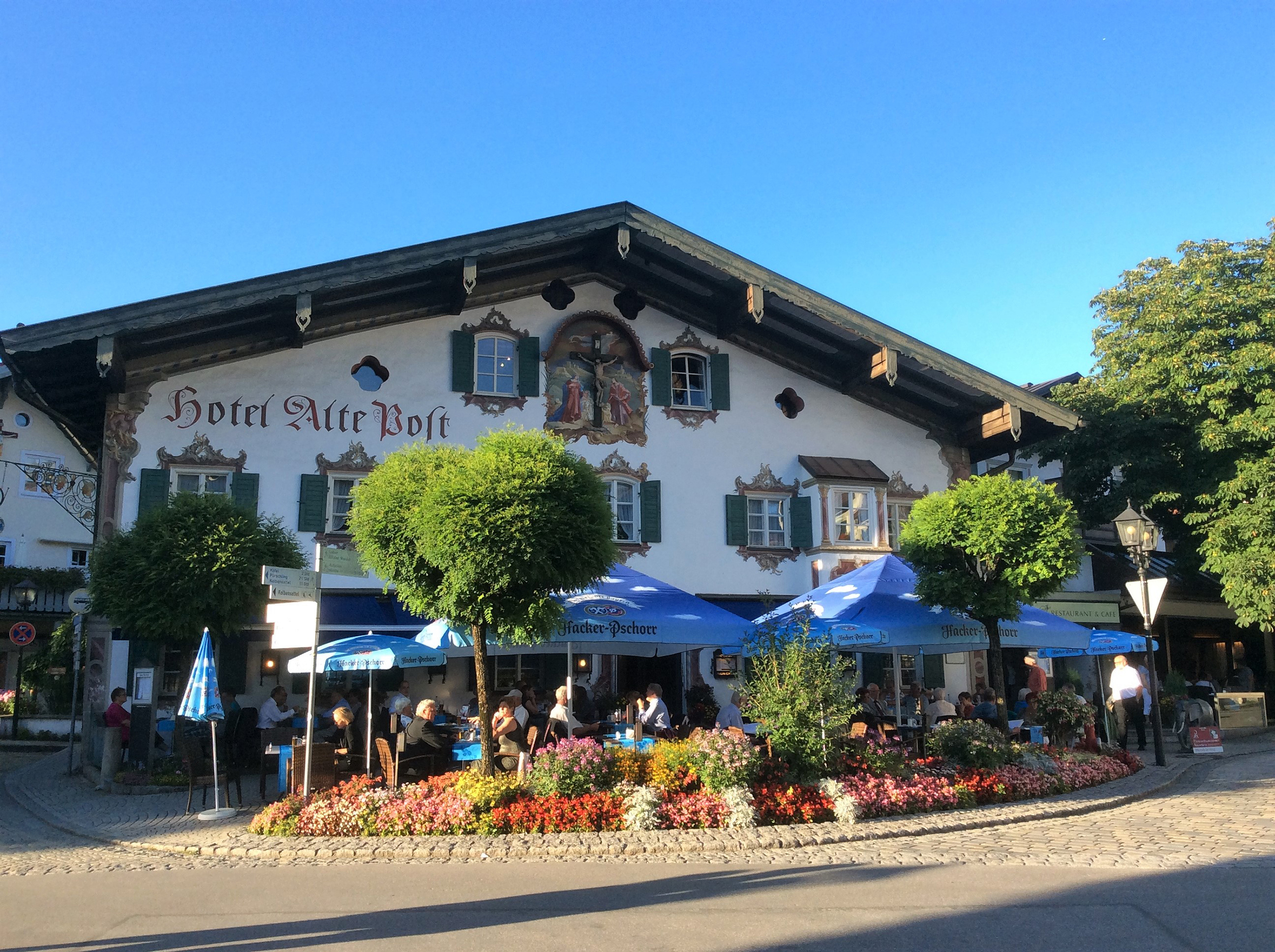 Exploring the Alpine Countries Austria - Germany - Switzerland