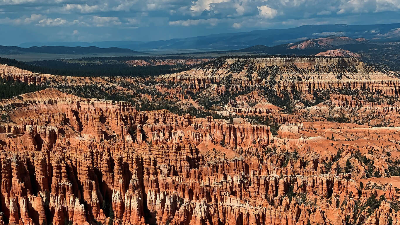 Canyon Country featuring Arizona & Utah