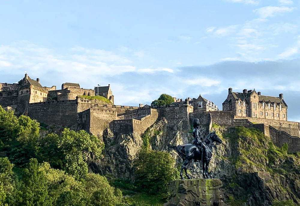 Coasts & Countrysides of England with Edinburgh, Liverpool & London