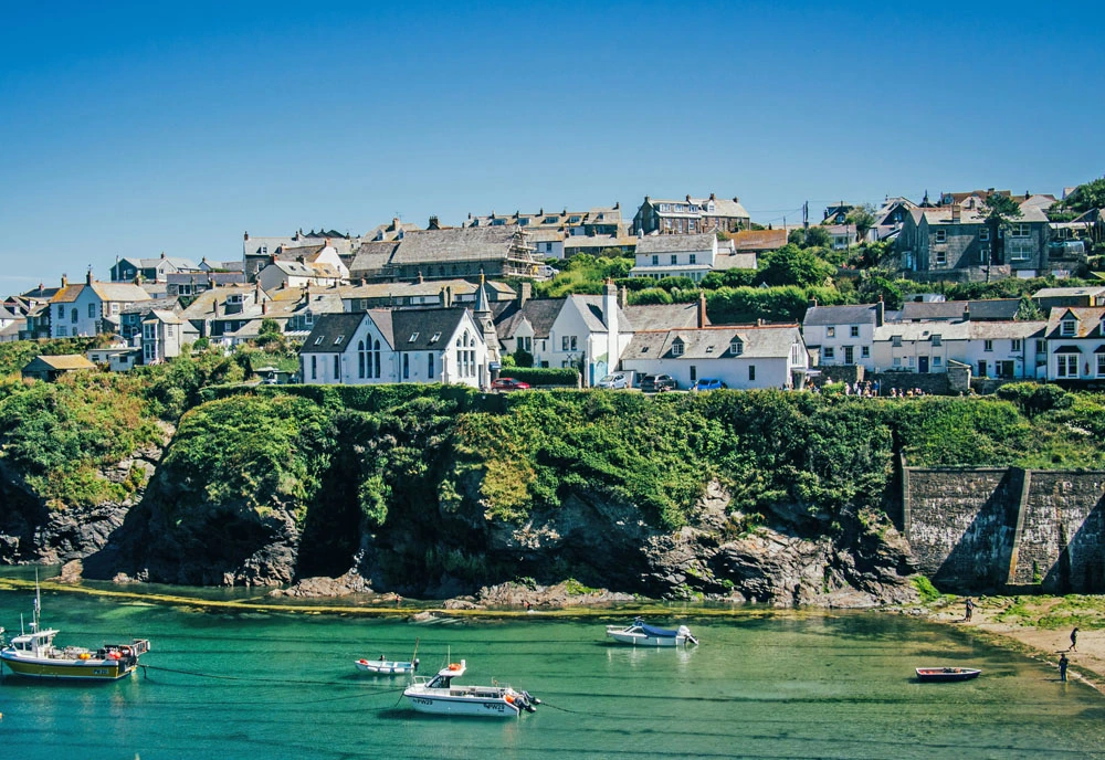 Shades of the English Countryside featuring London, Cornwall & The Cotswolds