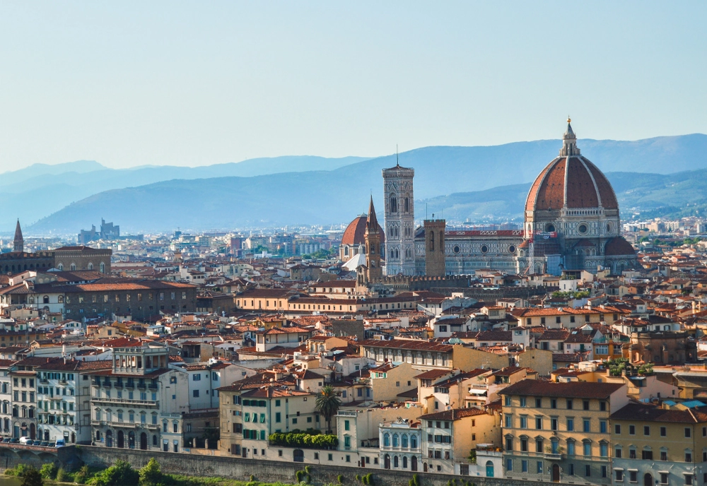 Tuscan & Umbrian Countryside featuring Italy's Charming Hill Towns