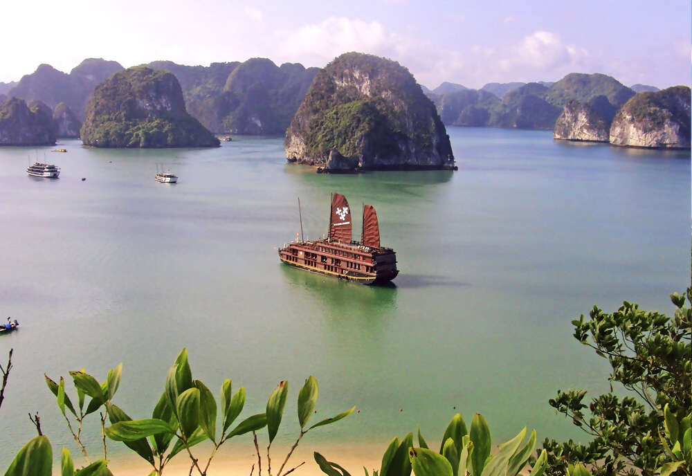 Kingdoms of Southeast Asia Vietnam, Cambodia, Laos and Thailand