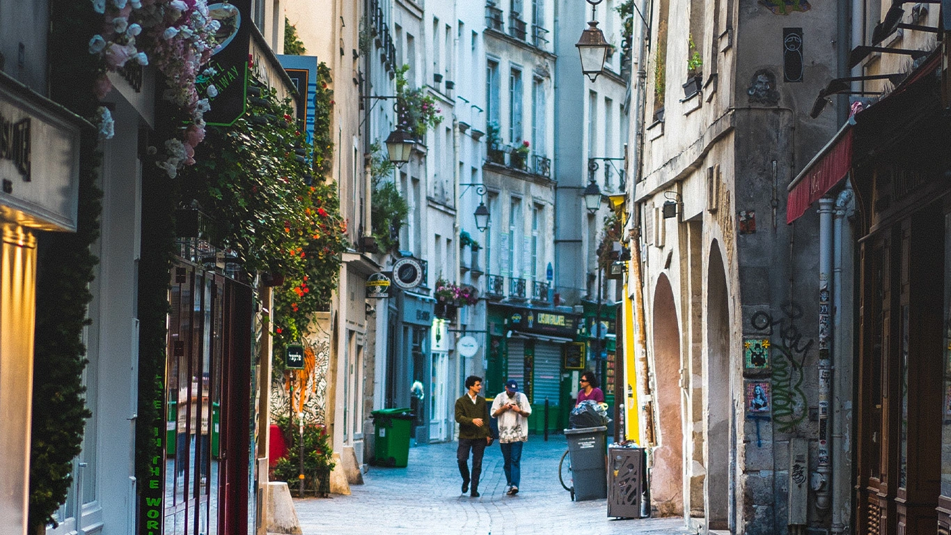 Canals, Champagne & Culture: A Journey through the Netherlands, Belgium & France