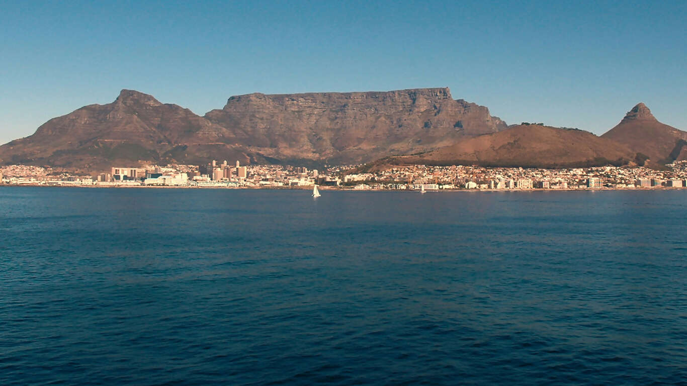 Namibia & South Africa: Epic Landscapes & Wildlife