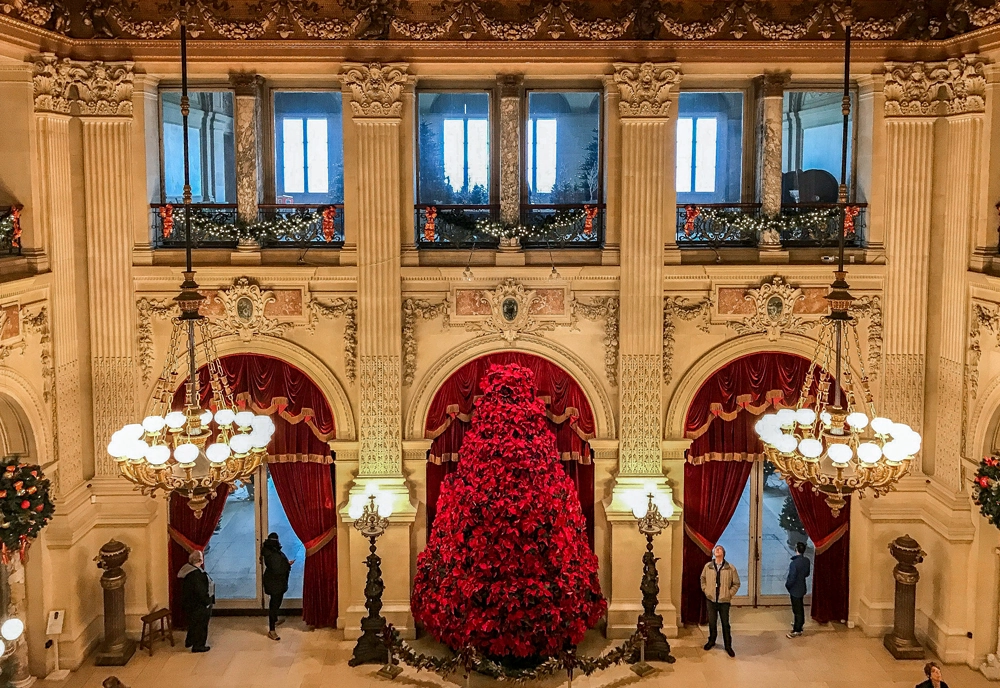 New England Holiday featuring the historic Omni Mount Washington Resort