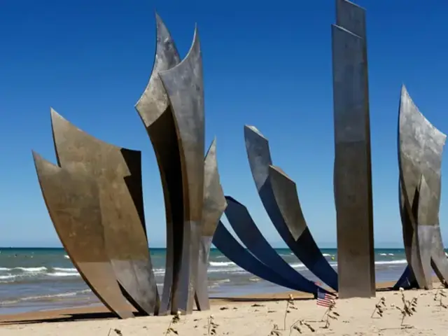 Signature: The Legacy of WWII in London & Normandy