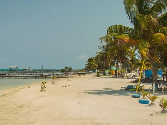 Mayan Sun Southbound: Boat Rides & Ruins