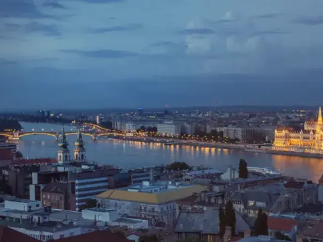 Rome to Budapest: Canals & Capitals
