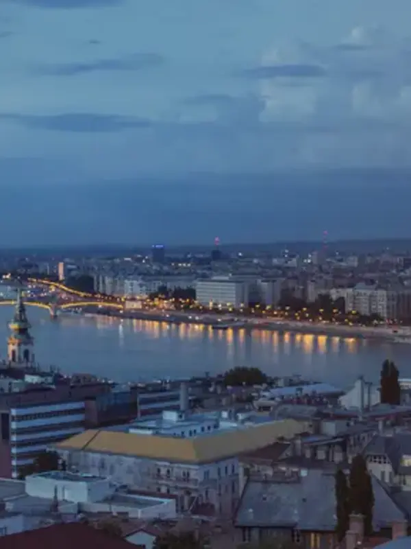 Rome to Budapest: Canals & Capitals